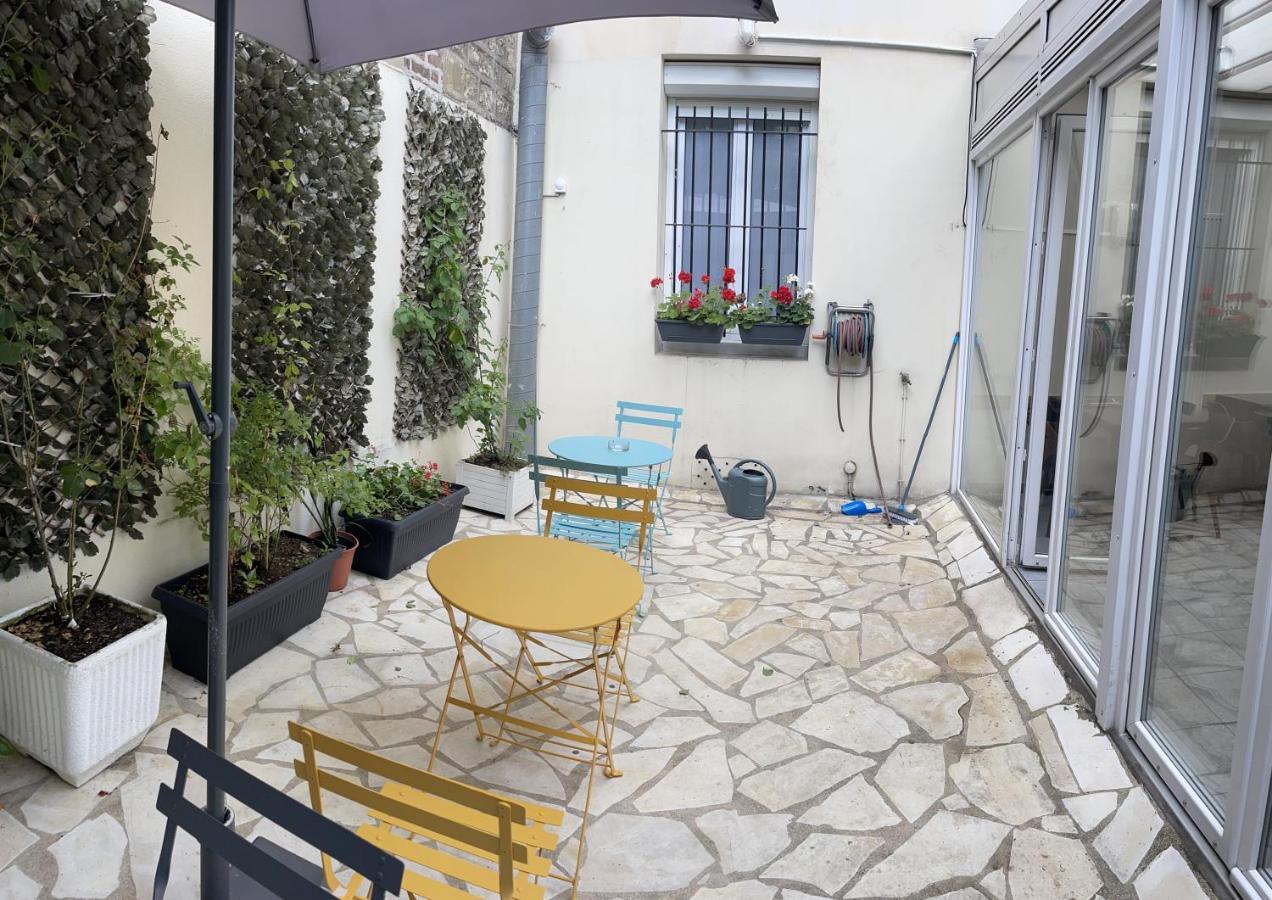 Hipotel Lilas Gambetta Paris Eksteriør billede